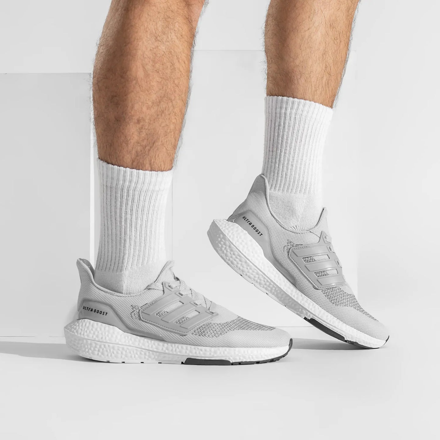 Adds UltraBoost - Cinza