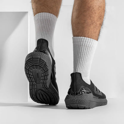 Adds UltraBoost - Preto Branco